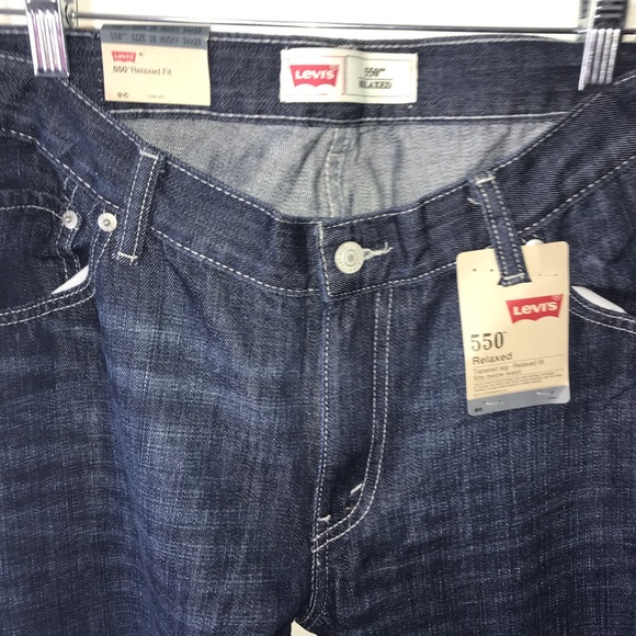 Levi’s 550 Jeans - Picture 4 of 8